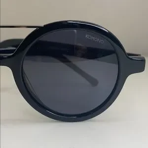 Komono | Accessories | Komono New Vivien Glossy Black  display picture 2
